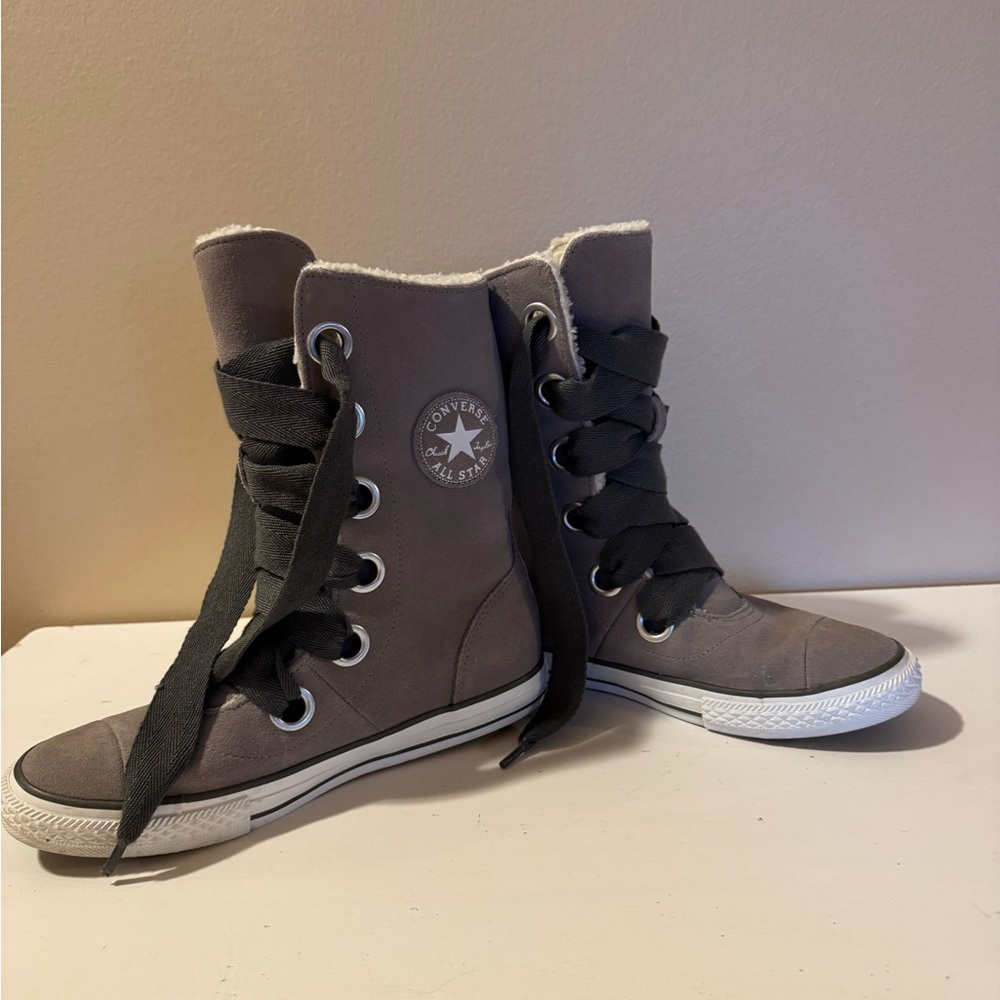 Converse Chuck Taylors All Star Women's Suede Gray High-Top Sneakers with Fleece